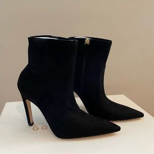 GOOD AMERICAN Icon 110 Suede Bootie